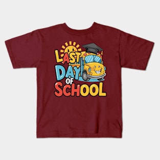 Funny Last Day of School With School Bus and Graduation Cap" Kids T-Shirt